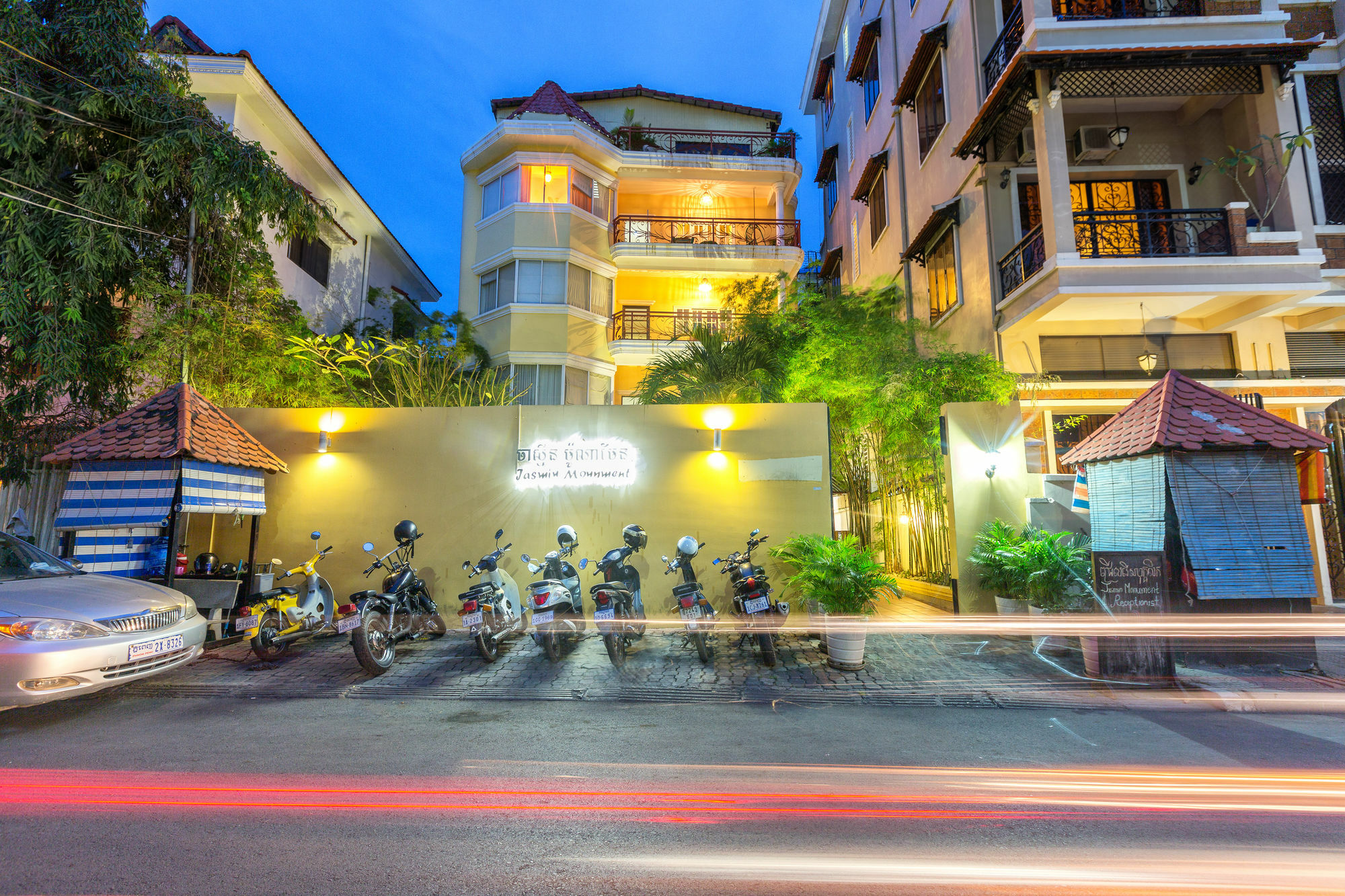 Jasmin Monument Hotel Phnom Penh Eksteriør billede