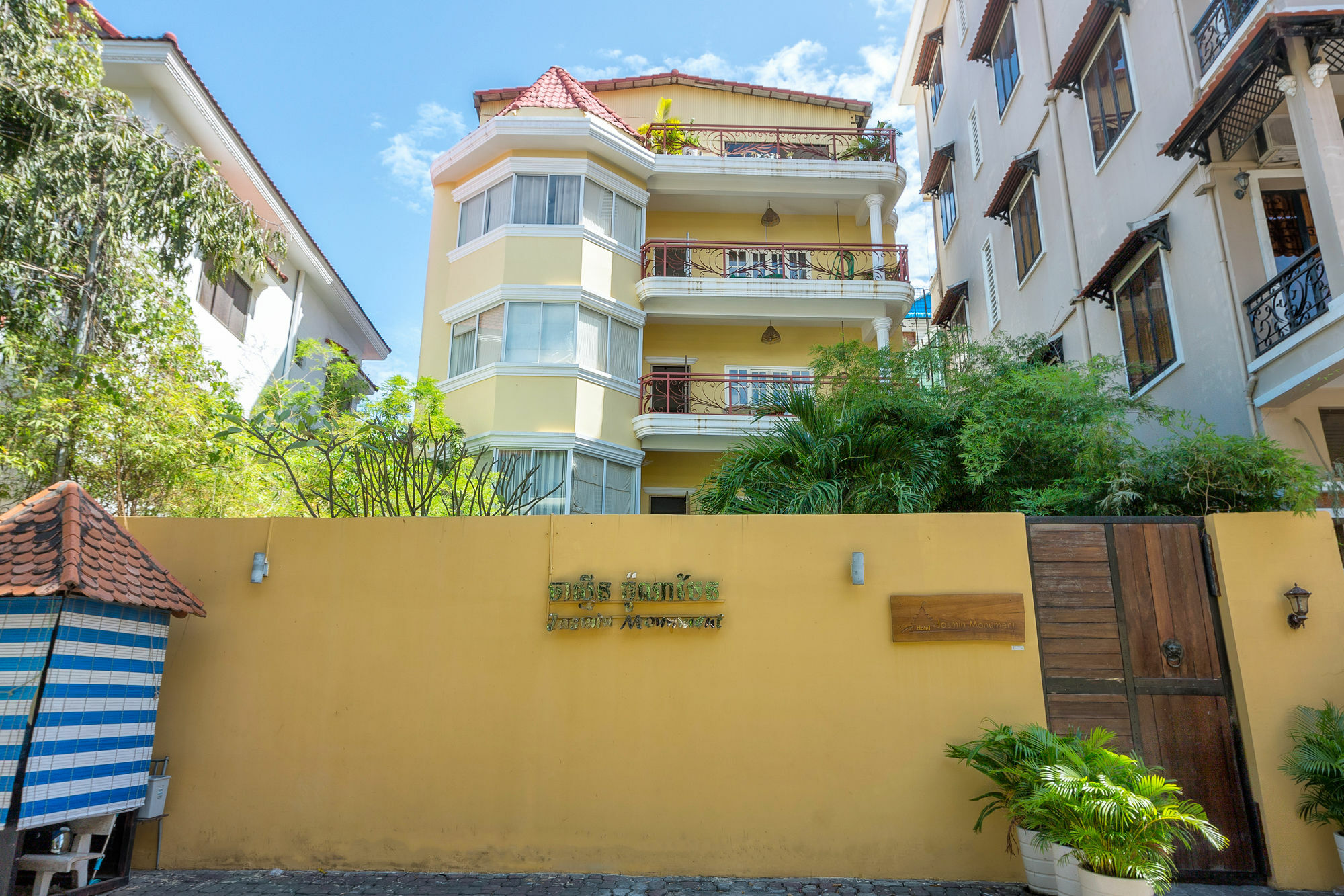 Jasmin Monument Hotel Phnom Penh Eksteriør billede